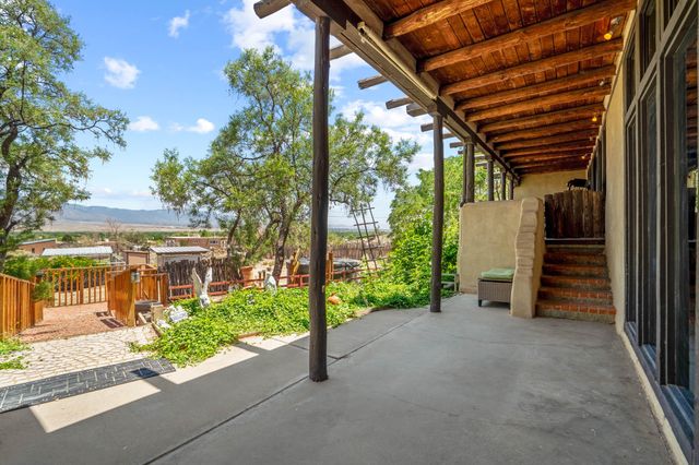 1552 CAMINO HERMOSA, Corrales, NM 87048