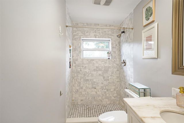 500 NW 120th St, Miami, FL 33168