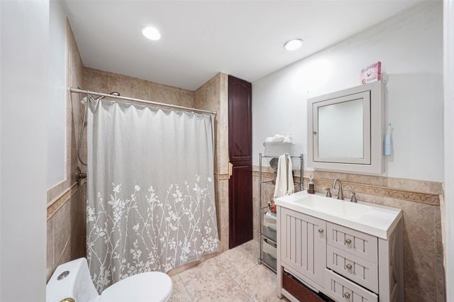 500 NW 120th St, Miami, FL 33168