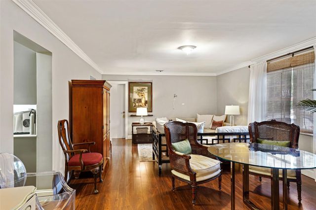 500 NW 120th St, Miami, FL 33168