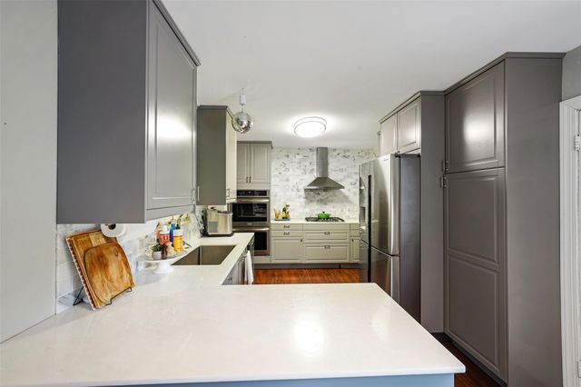 500 NW 120th St, Miami, FL 33168