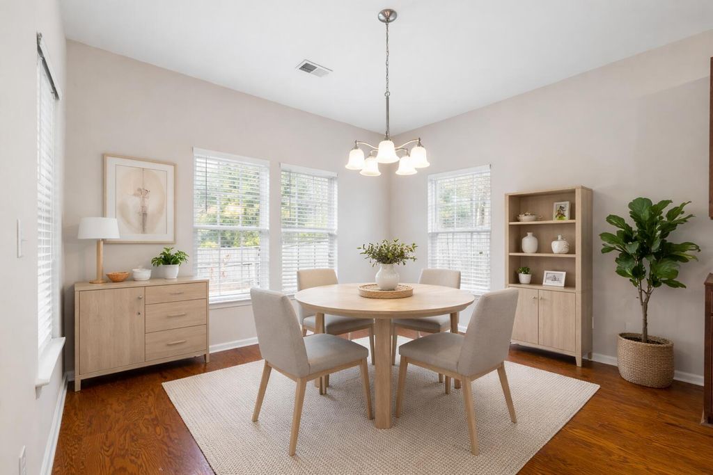 Image 12 of property listing at 5088 Timicuan Way, Summerville, SC 29485