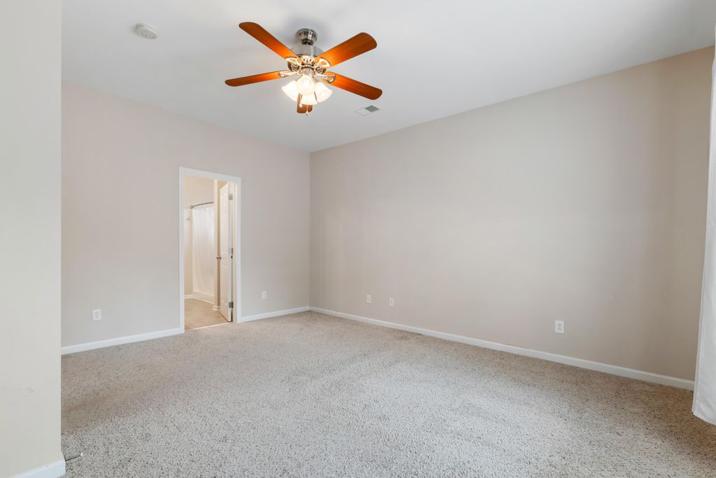 Image 19 of property listing at 5088 Timicuan Way, Summerville, SC 29485