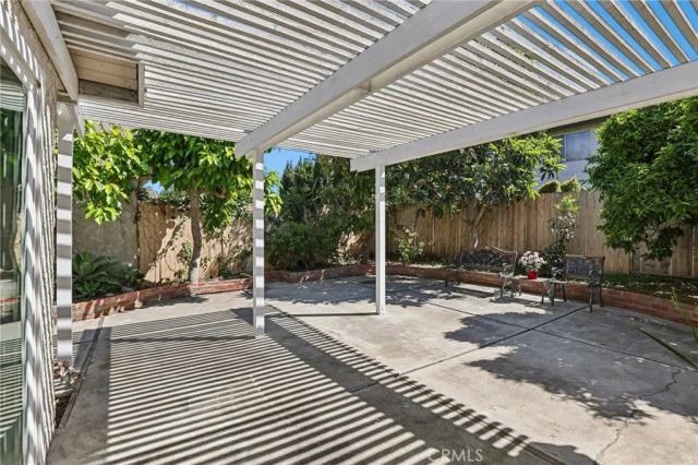 5 Poinsettia, Irvine, CA 92604