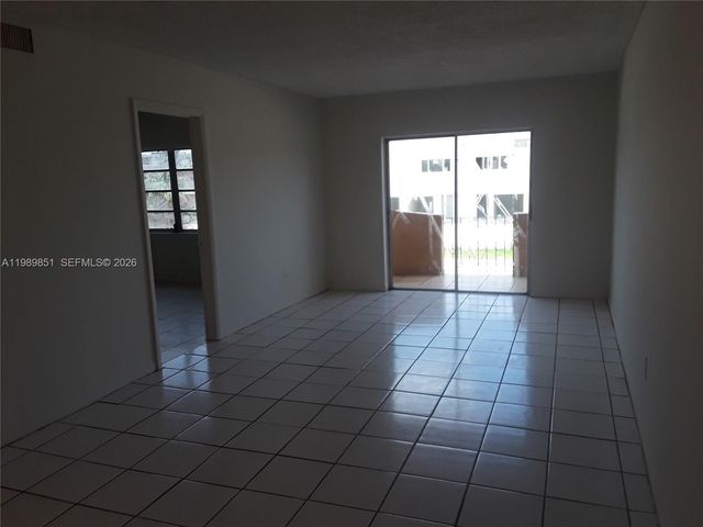 3675 W 11th Ave 216, Hialeah, FL 33012