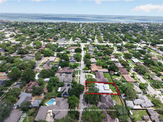 609 Peerman Pl, Corpus Christi, TX 78411