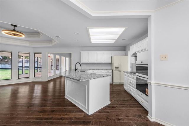 1408 Frenchmans Drive, Desoto, TX 75115