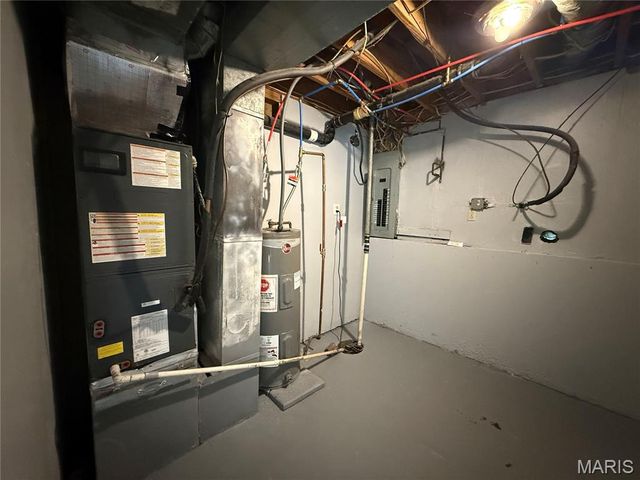 225 W 2nd Street, Cahokia, IL 62206