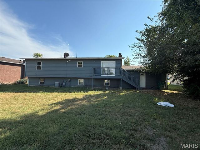 225 W 2nd Street, Cahokia, IL 62206