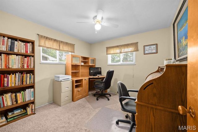 34 Fenwood Drive, Belleville, IL 62220