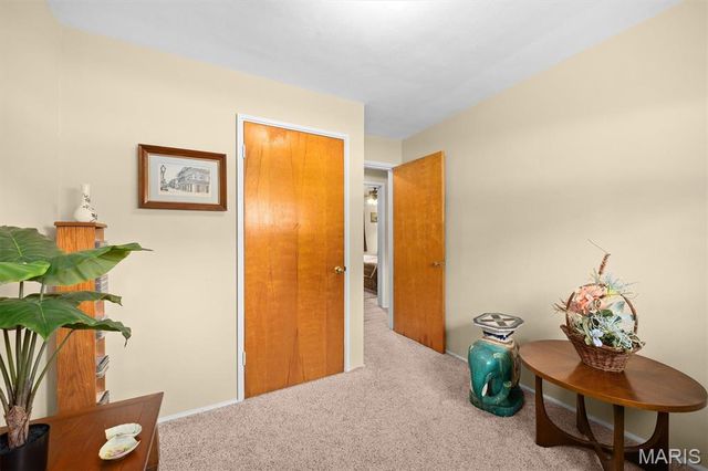34 Fenwood Drive, Belleville, IL 62220