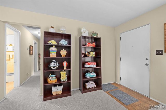 34 Fenwood Drive, Belleville, IL 62220