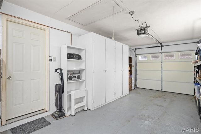 34 Fenwood Drive, Belleville, IL 62220