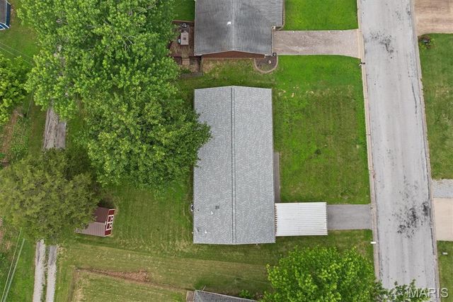 34 Fenwood Drive, Belleville, IL 62220
