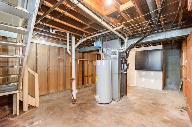 137 Raintree Road, Florence, KY 41042