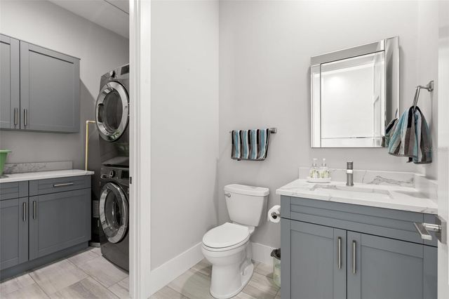 7966 1ST AVENUE S, St Petersburg, FL 33707