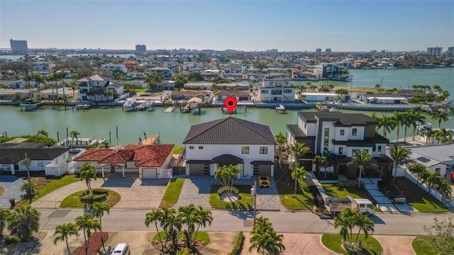 7966 1ST AVENUE S, St Petersburg, FL 33707