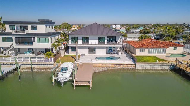 7966 1ST AVENUE S, St Petersburg, FL 33707