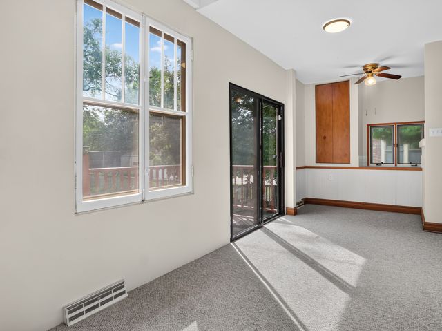 626 N Taylor Avenue, Oak Park, IL 60302