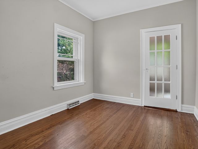 626 N Taylor Avenue, Oak Park, IL 60302