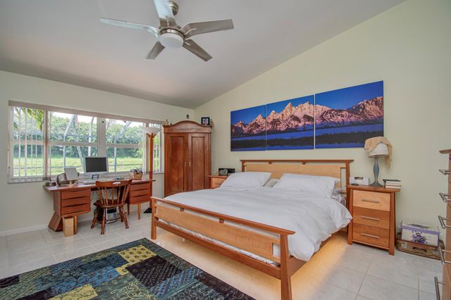 7460 San Sebastian Drive, Boca Raton, FL 33433