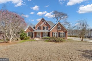 12328 Edgewater Drive, Hampton, GA 30228