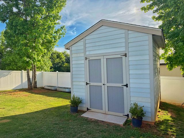 1011 Minocqua Rd, Spartanburg, SC 29303