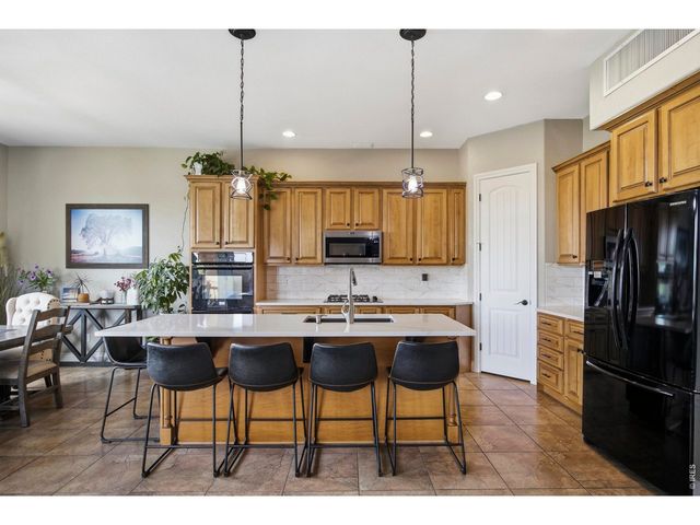 404 Split Rock Dr, Loveland, CO 80537