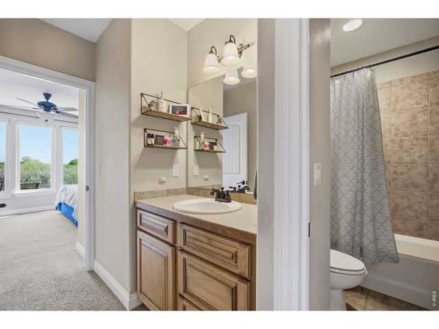 404 Split Rock Dr, Loveland, CO 80537