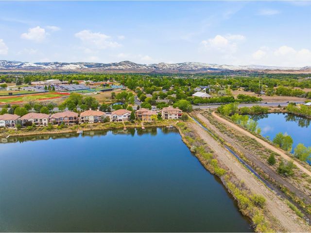 404 Split Rock Dr, Loveland, CO 80537
