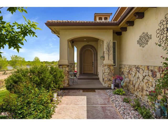 404 Split Rock Dr, Loveland, CO 80537