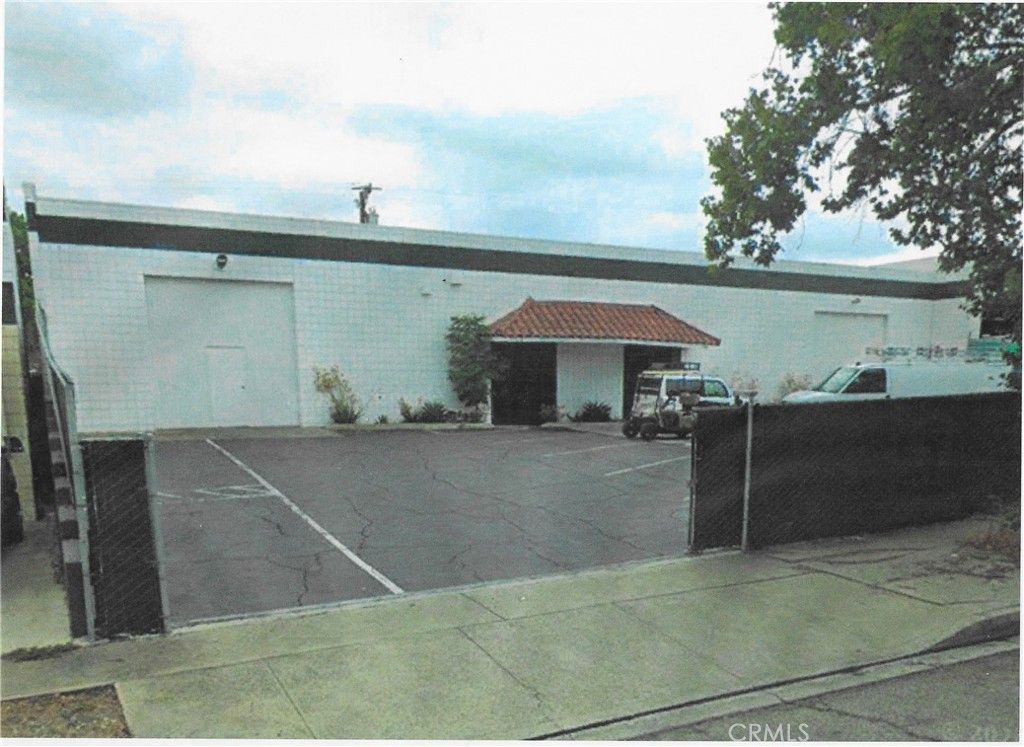 8478 Loma Place, Upland, CA 91786 — exterior