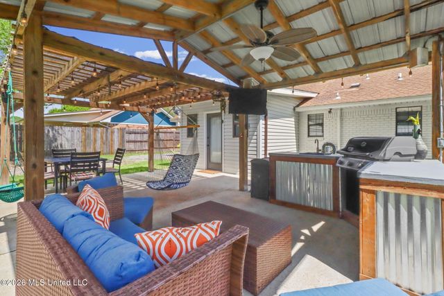 12317 Charwood Avenue, Gulfport, MS 39503