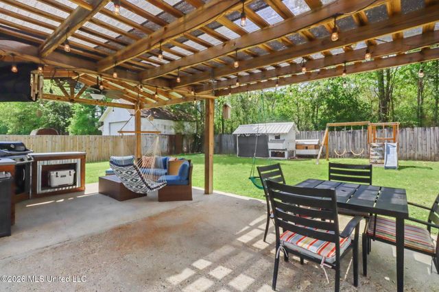 12317 Charwood Avenue, Gulfport, MS 39503