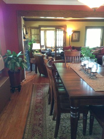 100 W 40th Street, Minneapolis, MN 55409