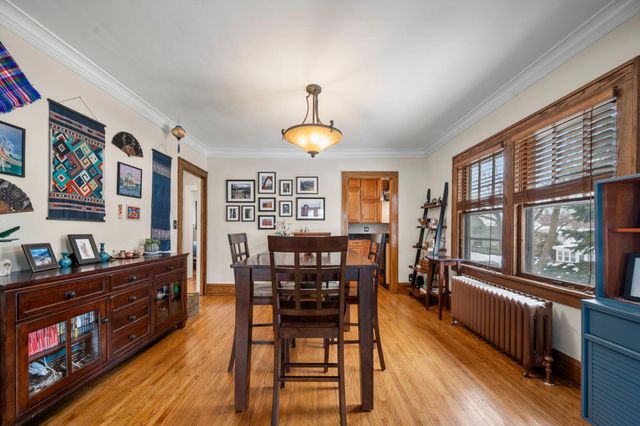 100 W 40th Street, Minneapolis, MN 55409