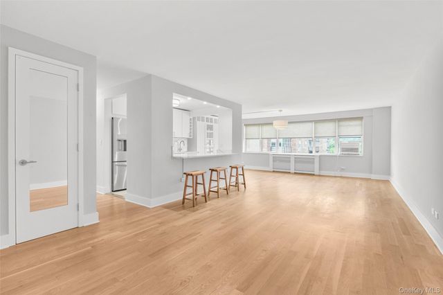 2 Washington Square 3E, Larchmont, NY 10538