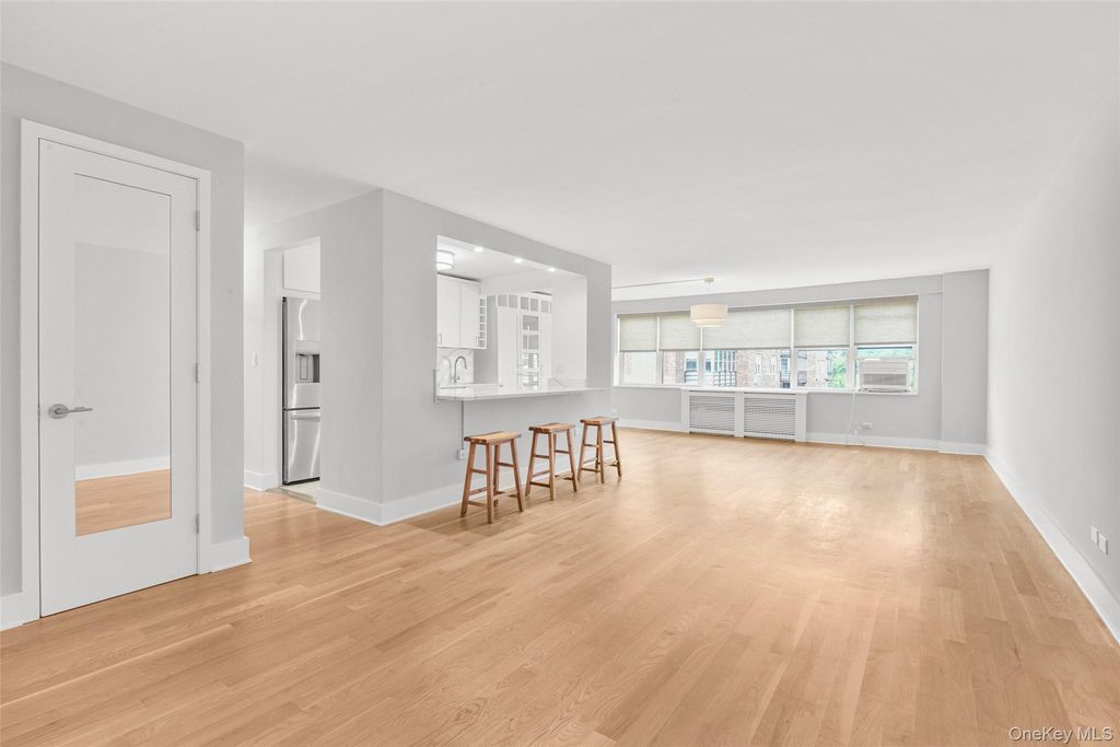 2 Washington Square 3E, Larchmont, NY 10538 — photo 3