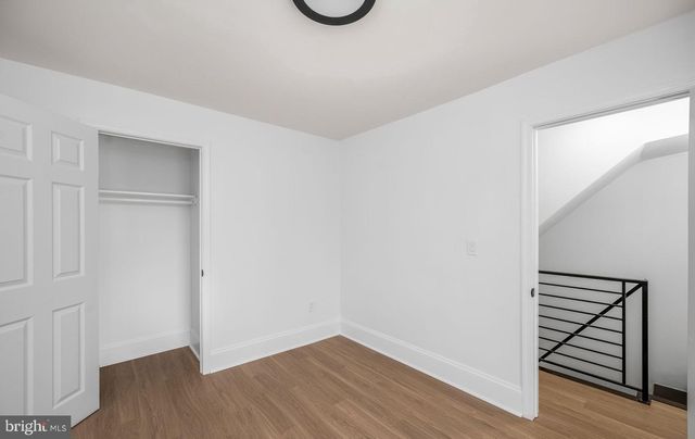 2042 E SOMERSET ST, Philadelphia, PA 19134