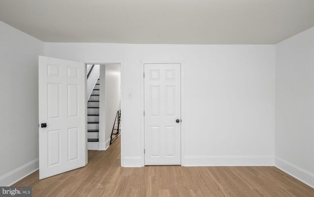 2042 E SOMERSET ST, Philadelphia, PA 19134