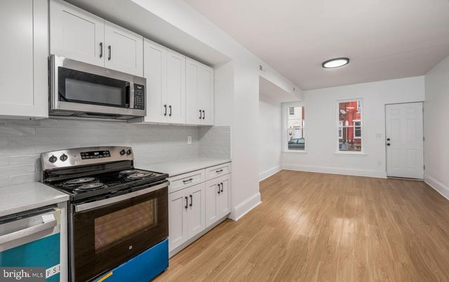 2042 E SOMERSET ST, Philadelphia, PA 19134