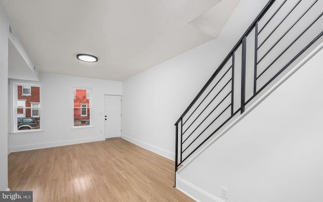 2042 E SOMERSET ST, Philadelphia, PA 19134