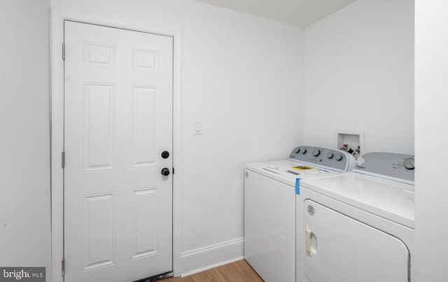 2042 E SOMERSET ST, Philadelphia, PA 19134