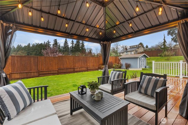 2000 Birch Court, Milton, WA 98354