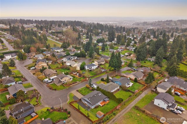 2000 Birch Court, Milton, WA 98354