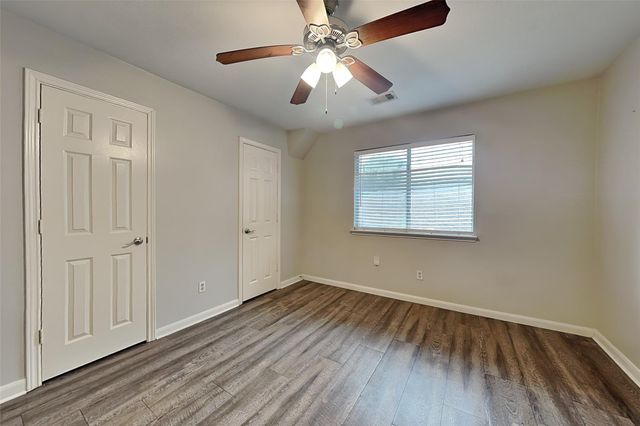 10931 S Falls Terrace, Houston, TX 77095