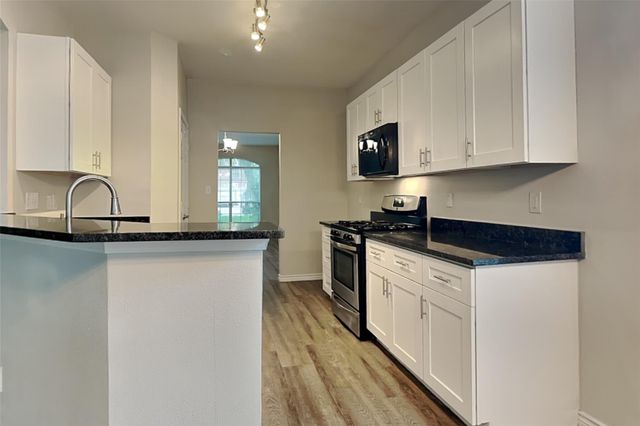 10931 S Falls Terrace, Houston, TX 77095