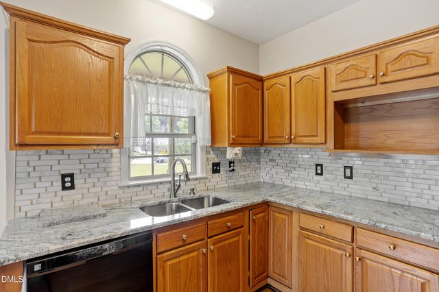 20 Senter Lane, Bunnlevel, NC 28323