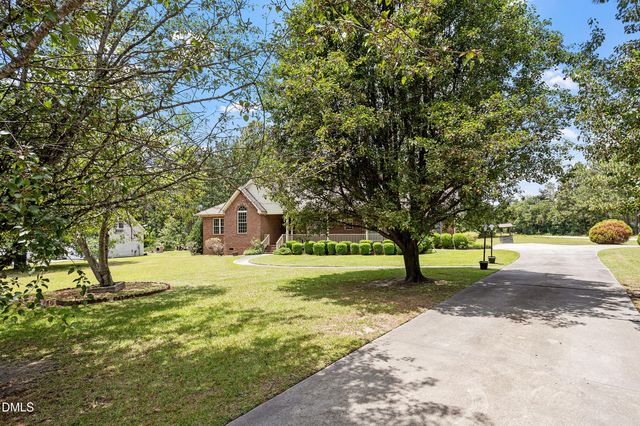 20 Senter Lane, Bunnlevel, NC 28323