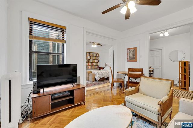 115 Highland Avenue 10, Jersey City, NJ 07306